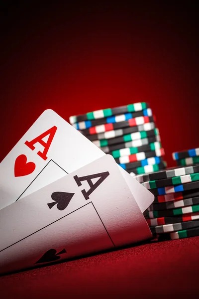 kudamas88 VCT blackjack and baccarat tables with live dealers